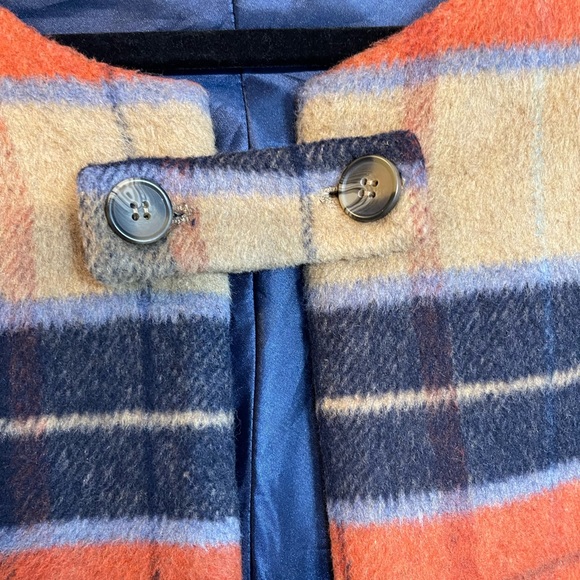 Re-Named Plaid Cape Size M - Picture 4 of 9